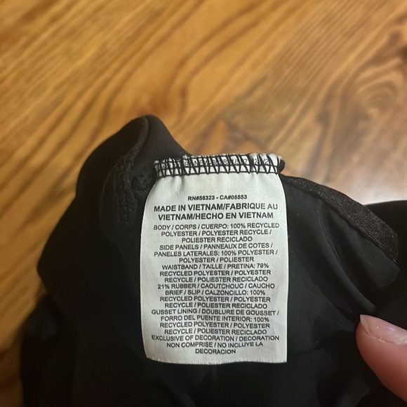 Nike Dri Fit Woman’s Black Shorts Size XS - Picture 4 of 4